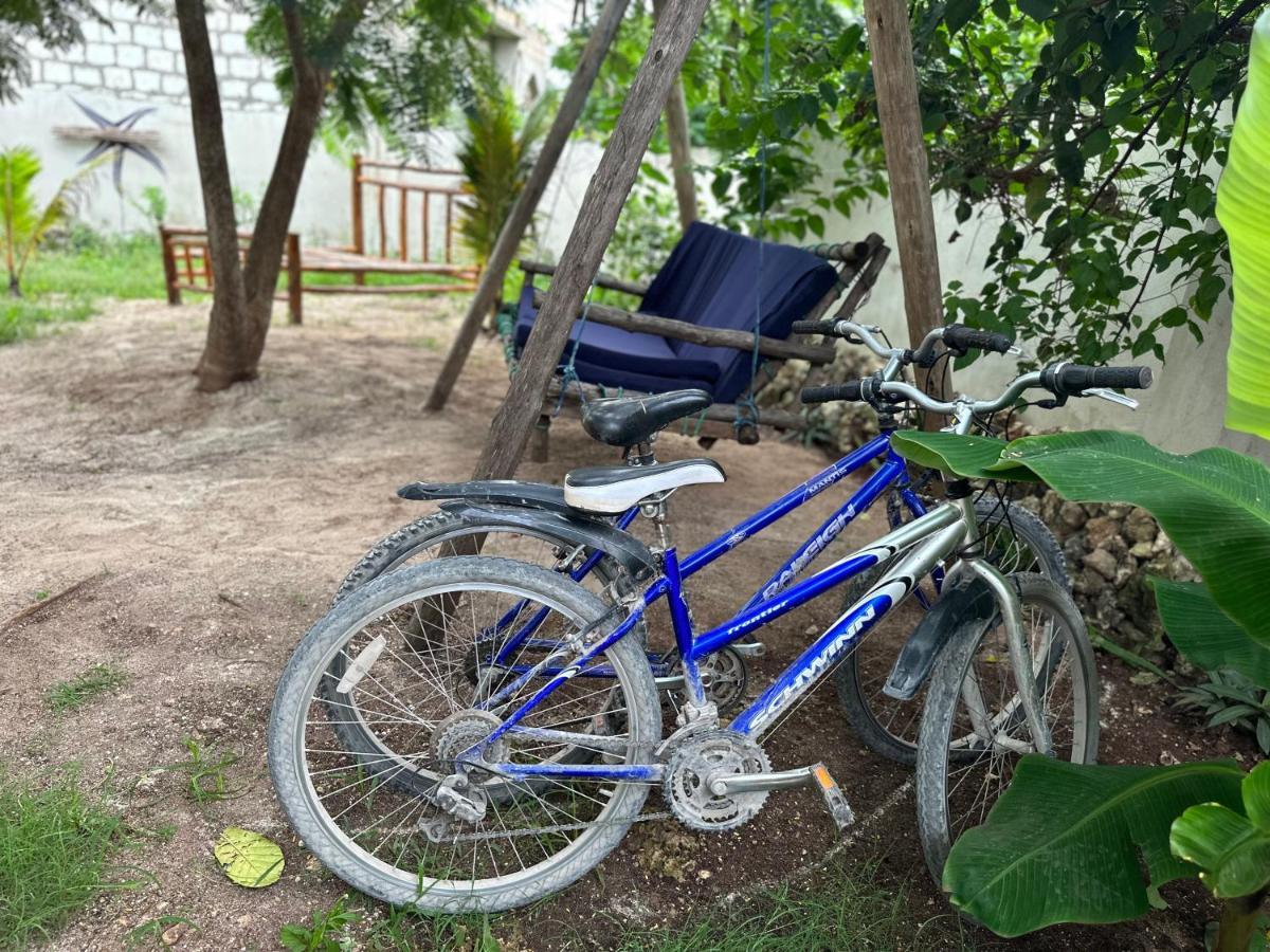 Ocean Breeze Airbnb Hotel Nungwi Buitenkant foto