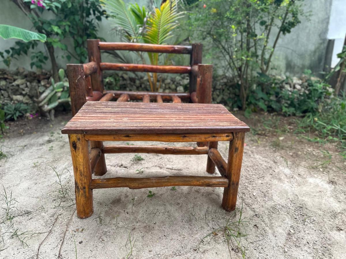 Ocean Breeze Airbnb Hotel Nungwi Buitenkant foto