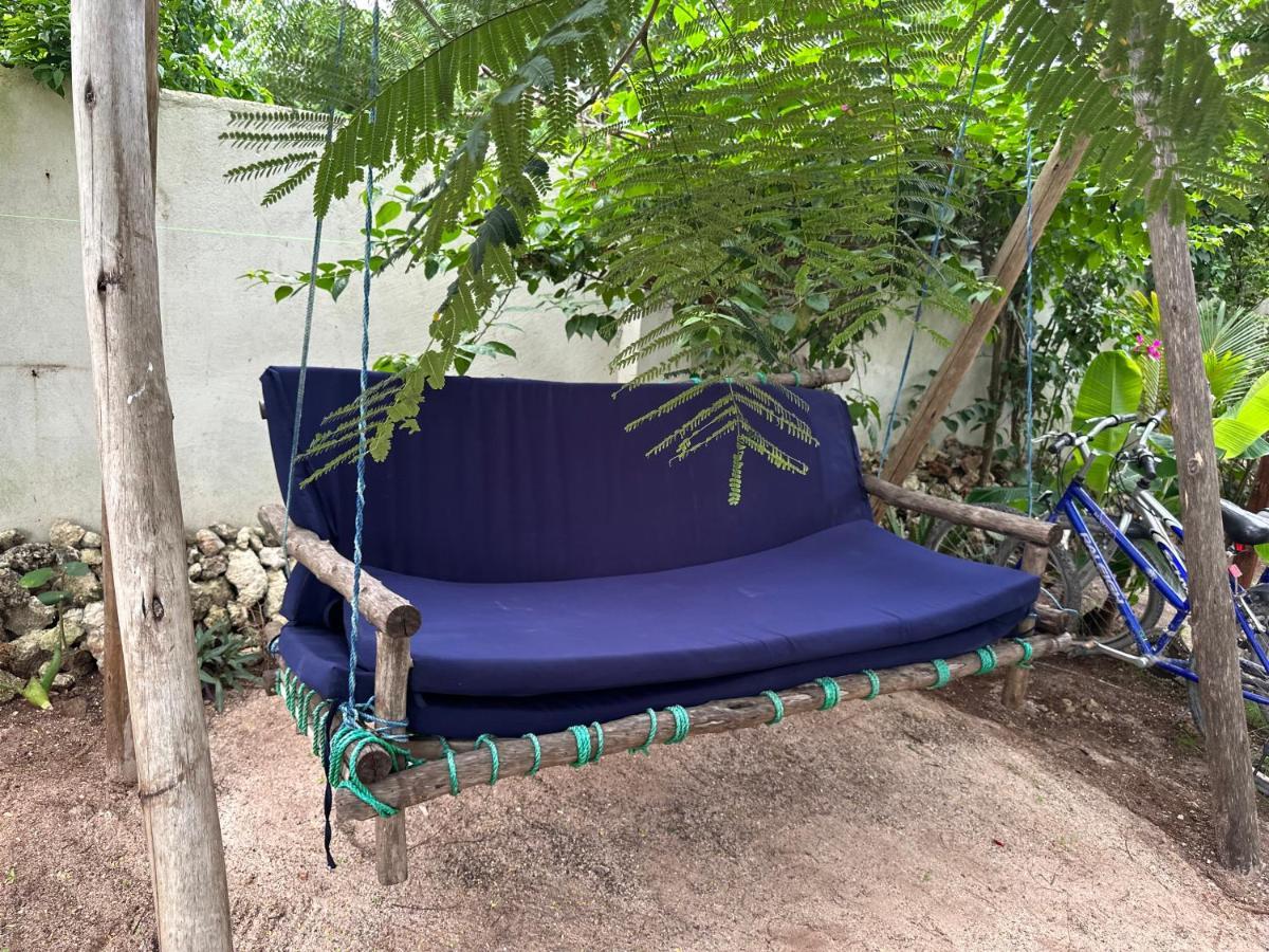 Ocean Breeze Airbnb Hotel Nungwi Buitenkant foto