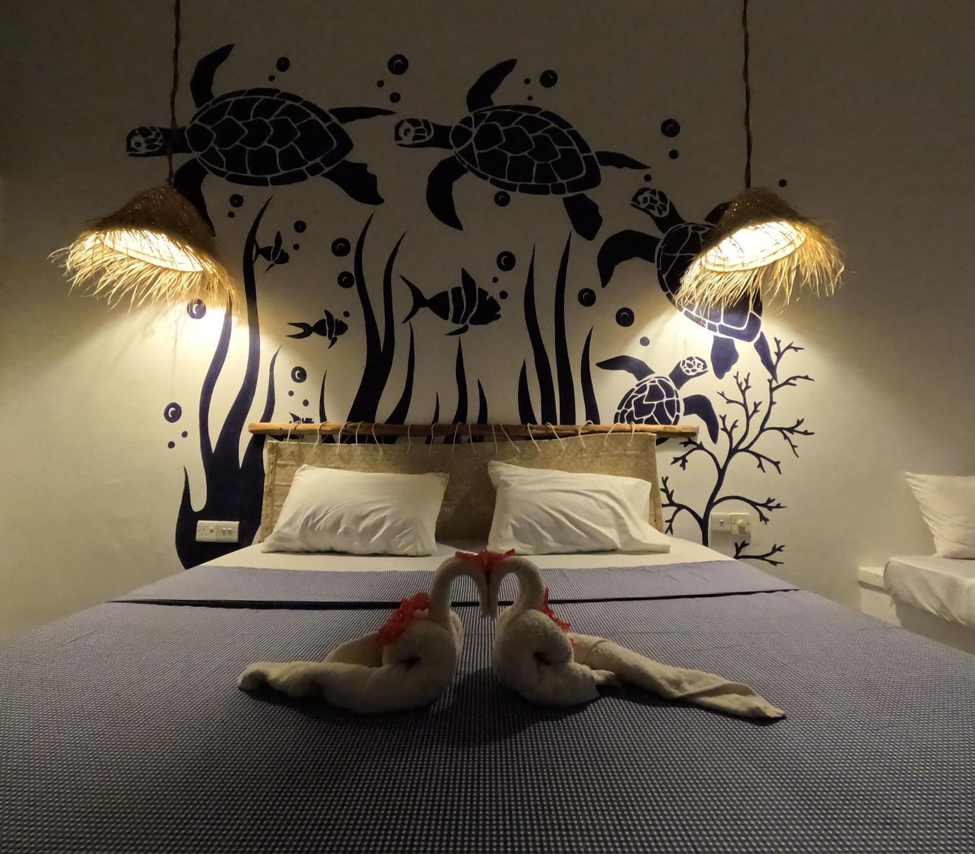 Ocean Breeze Airbnb Hotel Nungwi Buitenkant foto